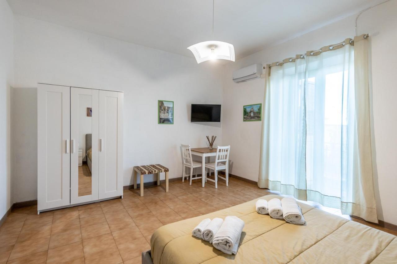 Street Art House Hotel Catania Luaran gambar