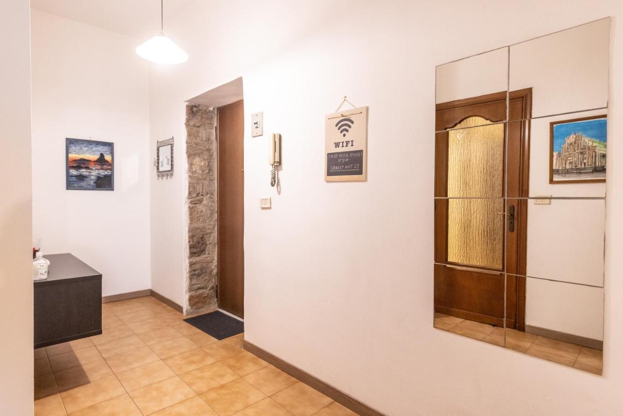 Street Art House Hotel Catania Luaran gambar